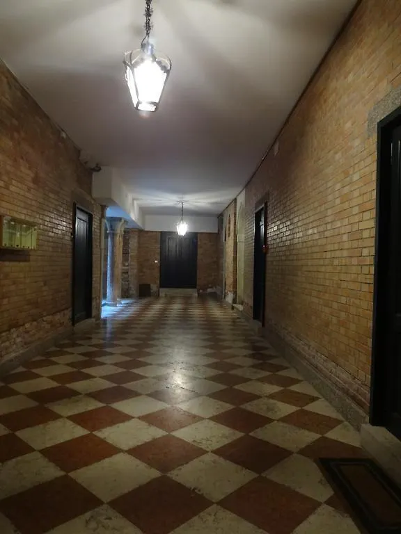 Youth Venice Palace