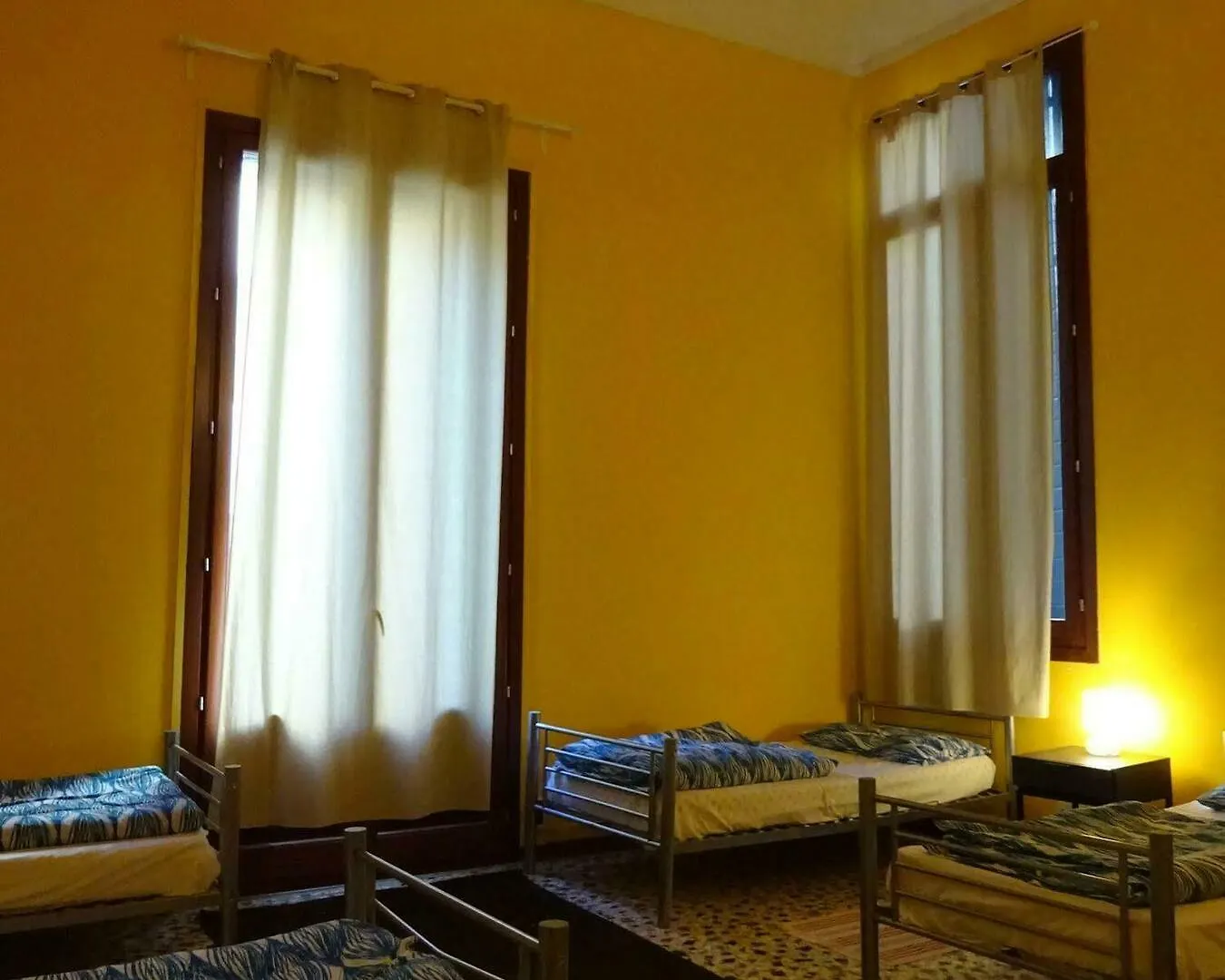 Youth Venice Palace Hostel